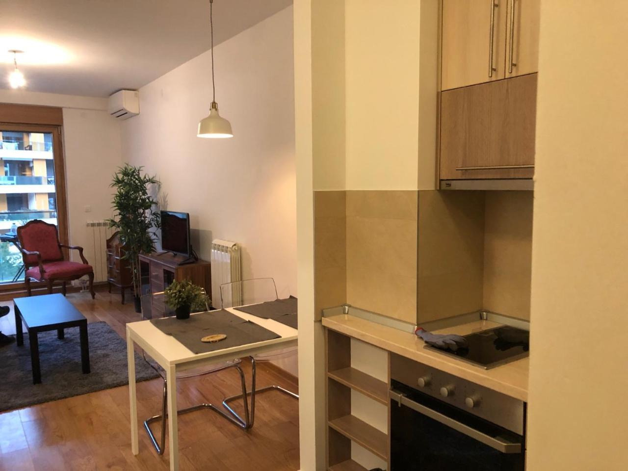 99 Muses Apartments Dordegol 외부 사진
